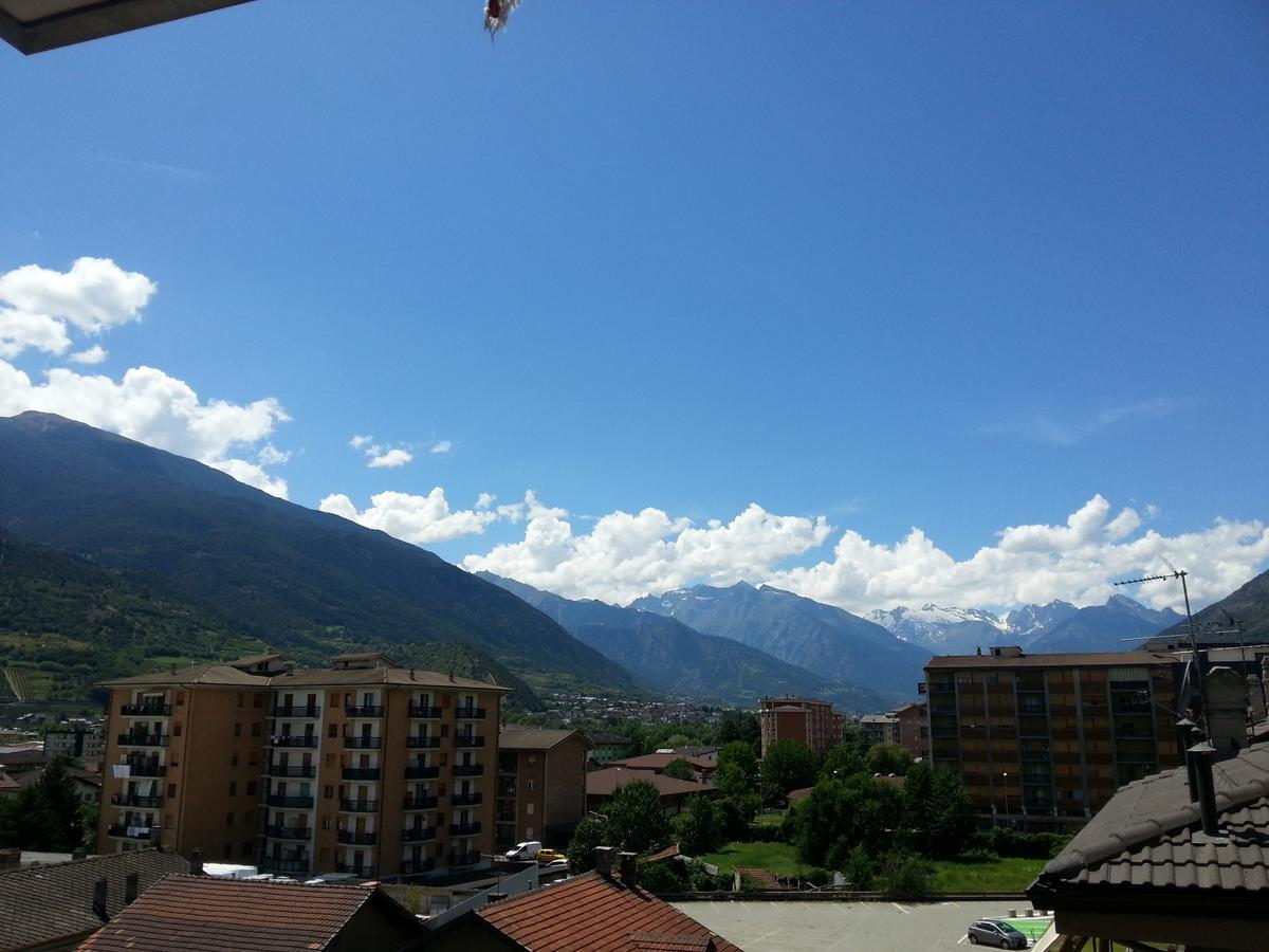 Ferienwohnung Arc En Ciel Aosta Exterior foto